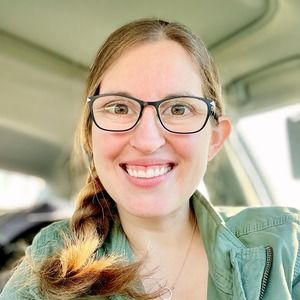 Meet your Posher, Lindsey